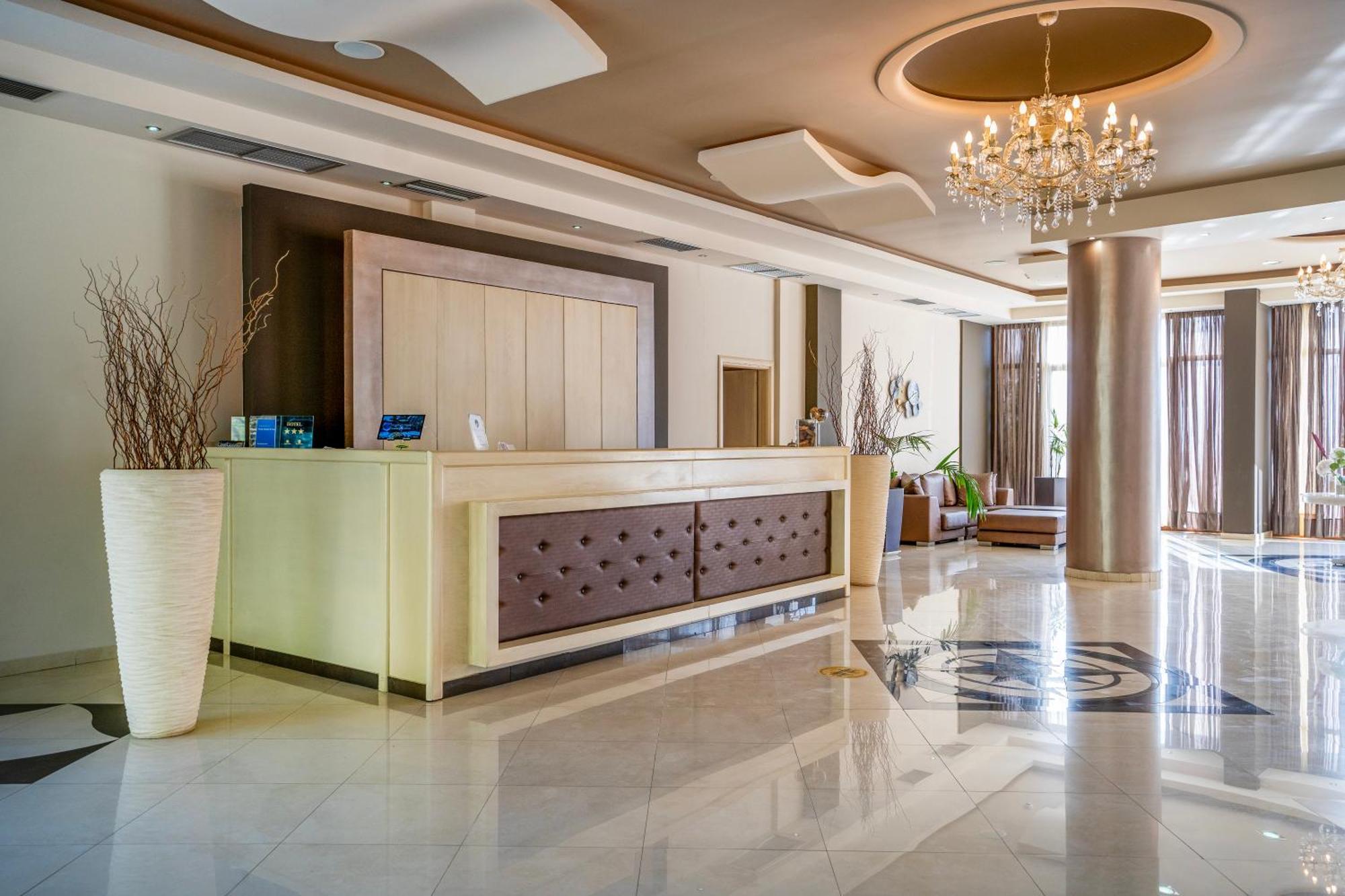 Evia Hotel & Suites Marmari  Экстерьер фото