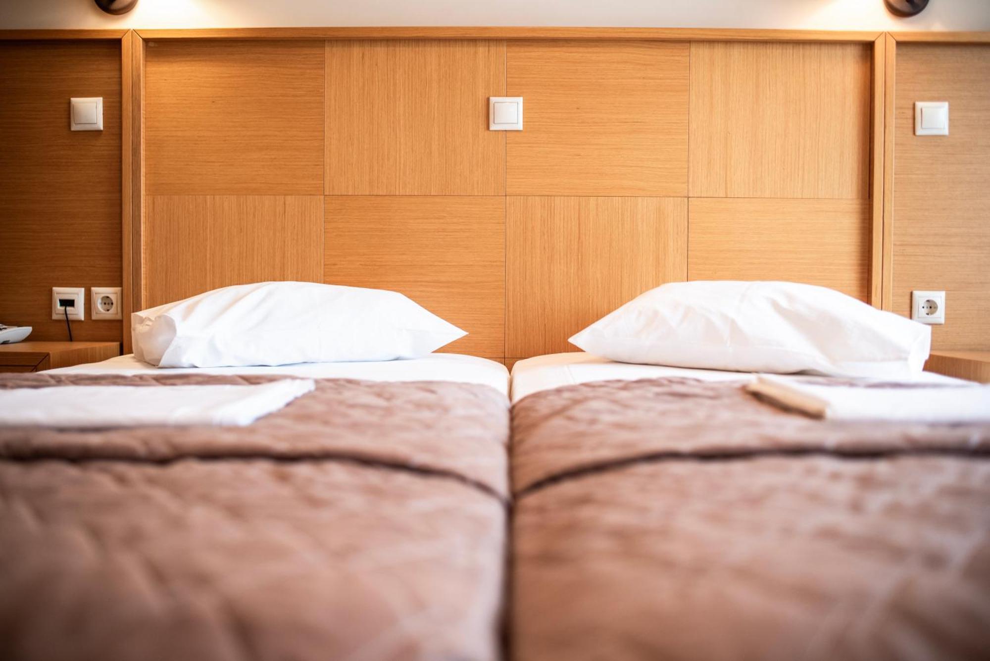 Evia Hotel & Suites Marmari  Экстерьер фото
