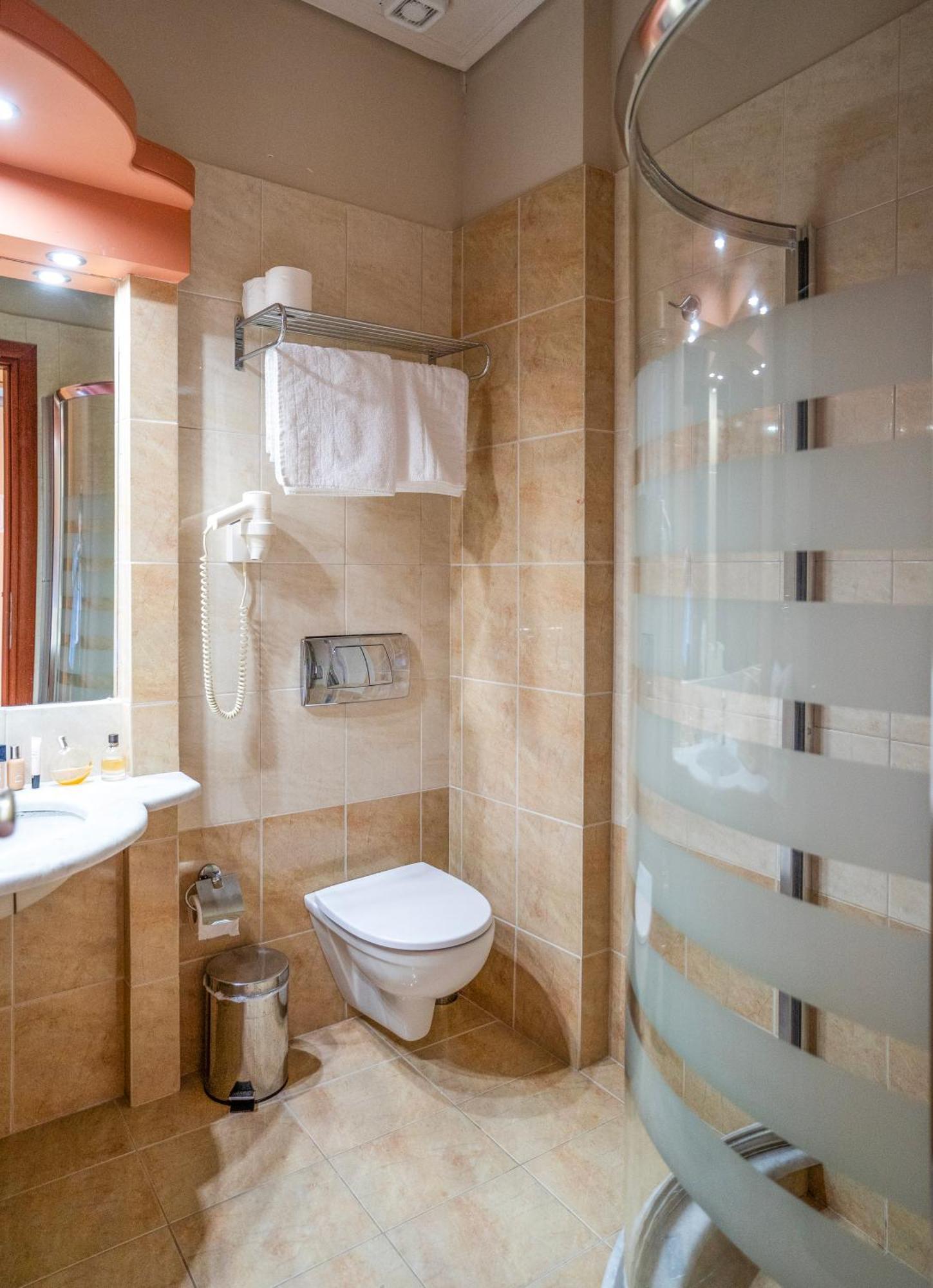 Evia Hotel & Suites Marmari  Экстерьер фото